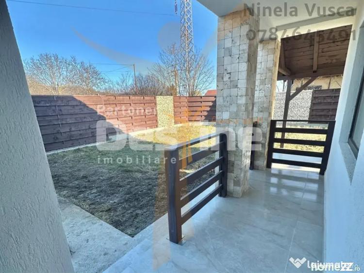 Casă cu 4 camere cu Teren 400 Mp în Valea
