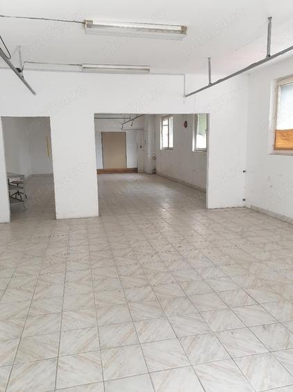 Spațiu comercial, de 8,000 mp, în Centura