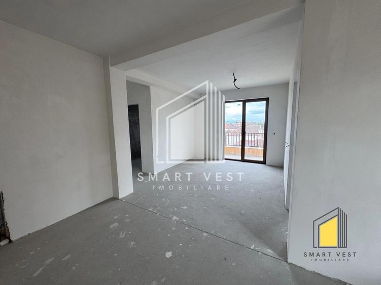 Apartament cu 3 camere decomandat în Sud