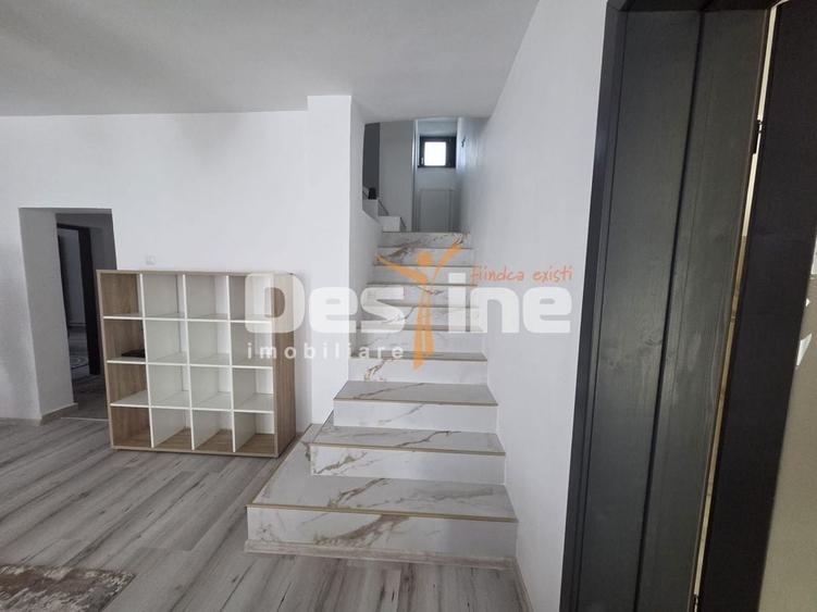 Casă cu 5 camere cu Teren 1500 Mp în Rediu