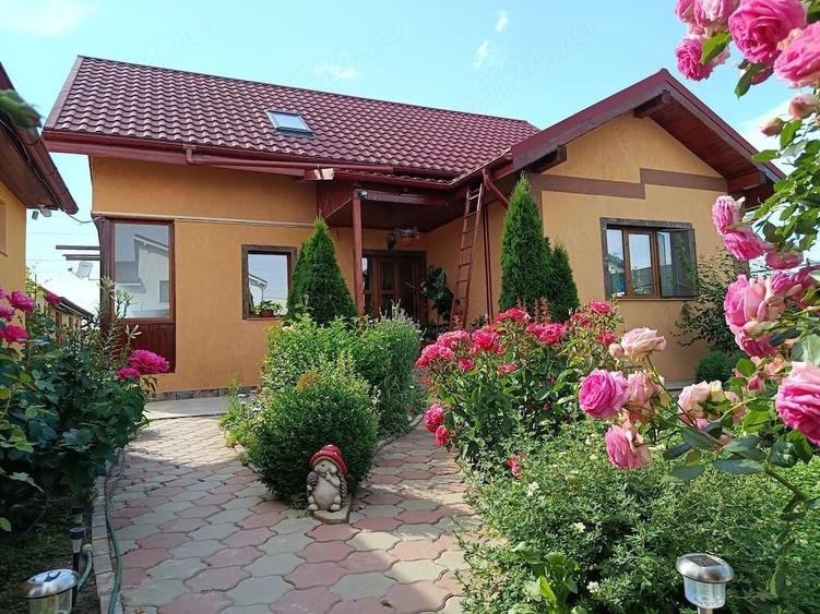 Casă cu Teren 500 Mp în Cazasu