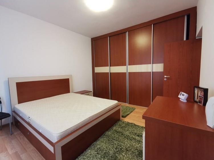 Apartament cu 2 camere decomandat în Drumul Taberei