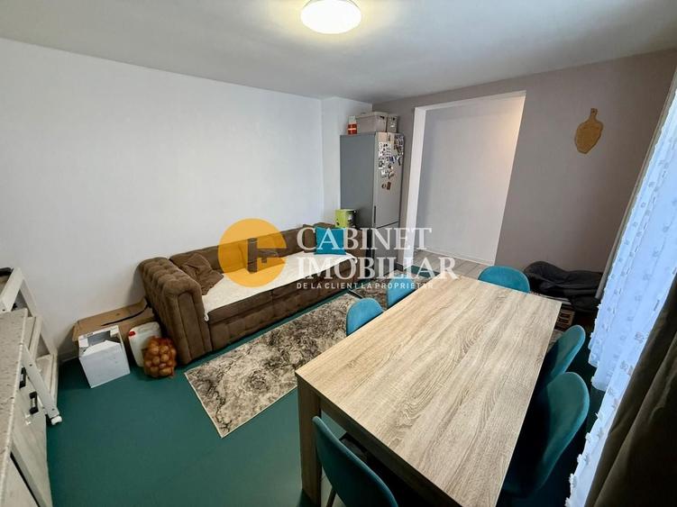 Apartament cu 2 camere decomandat, mobilat în Nicolina