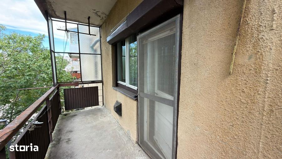 Apartament cu 2 camere semidecomandat în Central