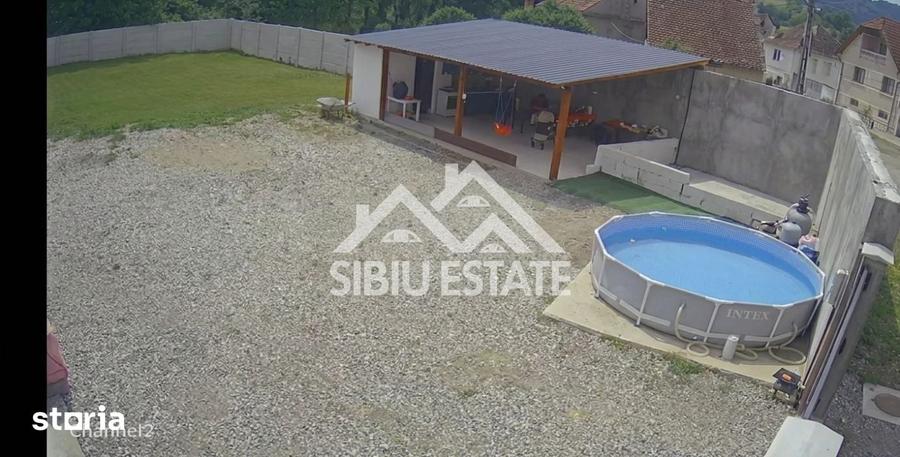 Casă cu 3 camere cu Teren 905 Mp în Central