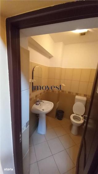 Spațiu comercial, de 120 mp, în Central