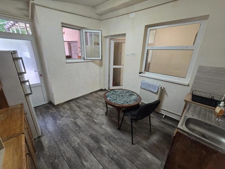 Casă cu 2 camere cu Teren 100 Mp în Brâncoveanu