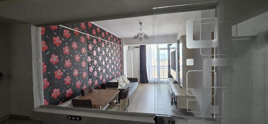 Apartament cu 2 camere semidecomandat în Exterior Sud