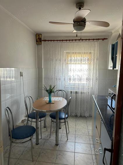 Inchiriez apartament 2 camere, decomandat Vaslui - 4