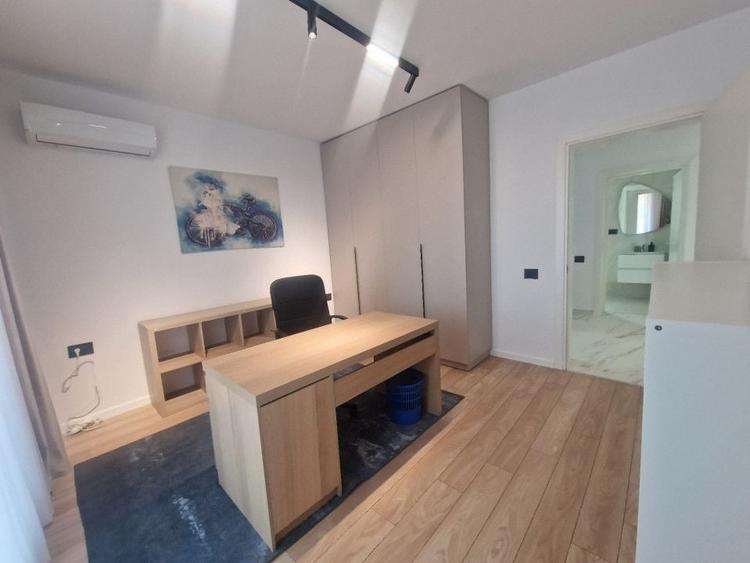 Duplex cu 5 camere cu Canalizare în Pipera