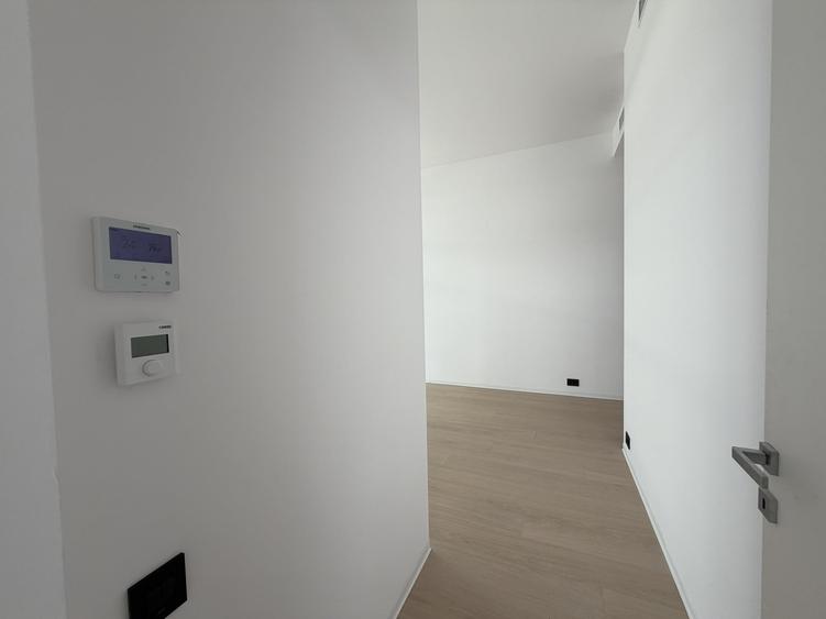 Penthouse cu 4 camere decomandat în Floreasca