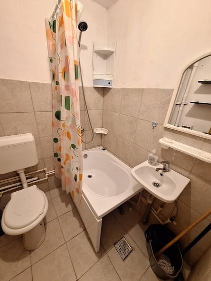 Berceni, Piata Sudului - 1