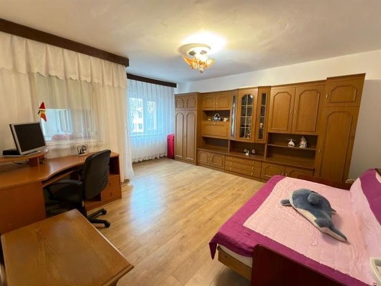 Apartament cu 2 camere decomandat în George Enescu
