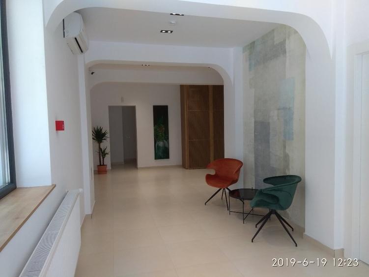 Birou, de 33 mp, în Banu Manta