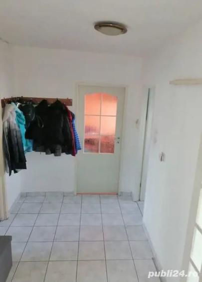Apartament cu 3 camere decomandat în Ultracentral