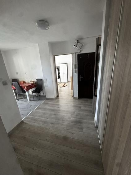 Inchiriez apartament 2 camere, str. Nufarului - 1