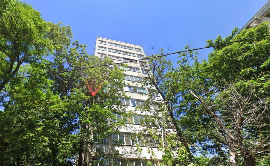 Apartament cu 2 camere semidecomandat în Vatra Luminoasă