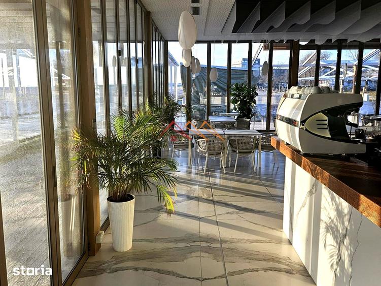Spațiu comercial, de 875 mp, în Nord