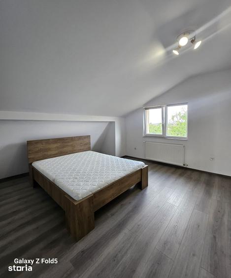 Apartament cu 3 camere în Iorga