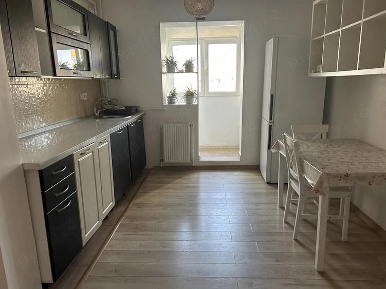 Apartament cu 2 camere decomandat în Rahova