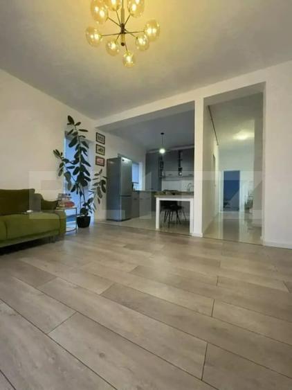 Apartament cu 2 camere semidecomandat, mobilat în Dumbrăvița — fotografia 1