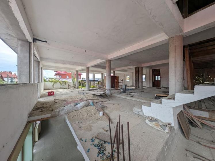 Spațiu comercial, de 500 mp, în Cornu de Jos (Cornu)