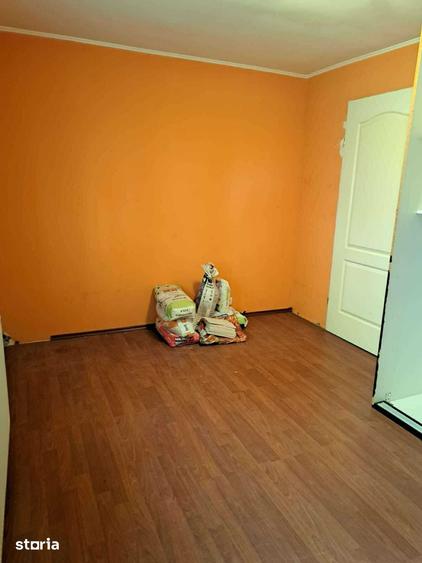 Apartament cu 2 camere semidecomandat în Micro 16