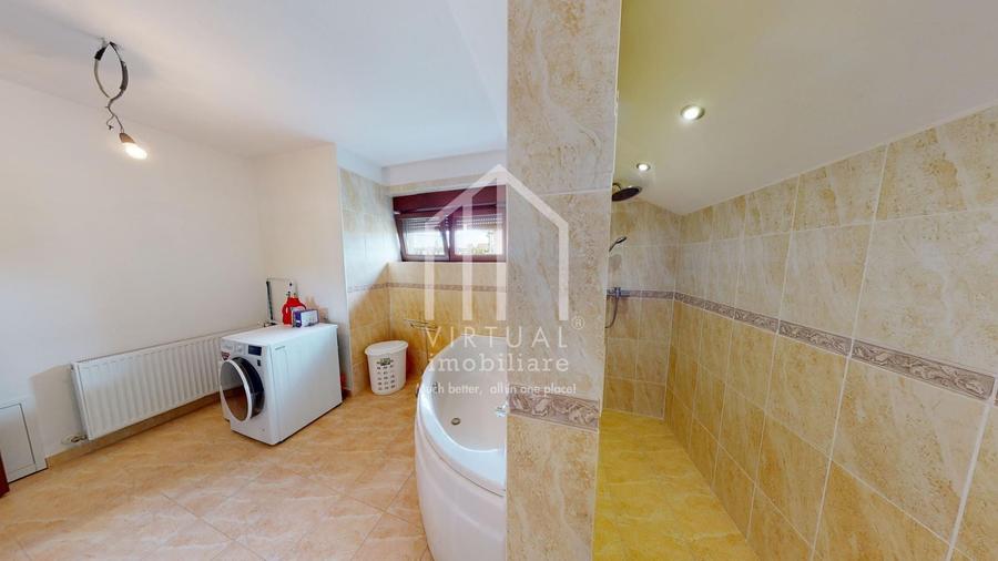 Casă individuală cu 5 camere cu Canalizare în Daia