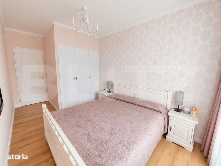 Apartament cu 3 camere semidecomandat în Central