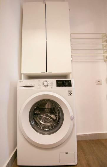 Apartament cu 2 camere semidecomandat, mobilat în Universitate