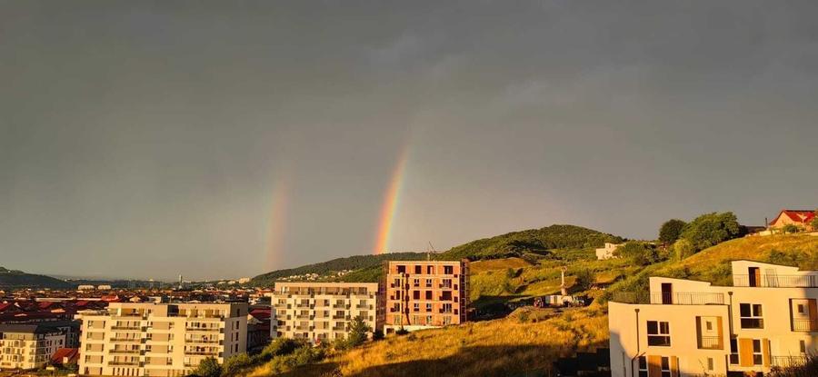 Apartament cu 2 camere decomandat în Florești