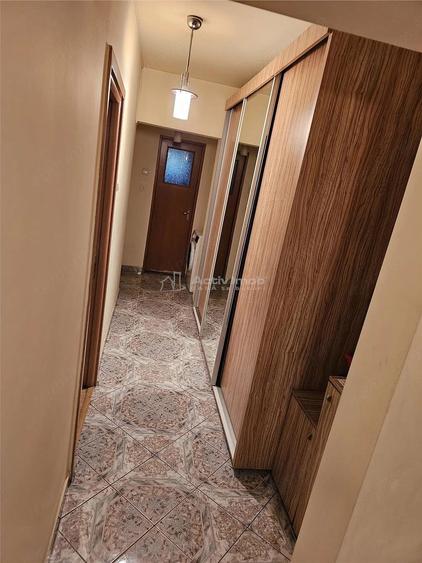 Vanzare 3 camere Colentina - 9