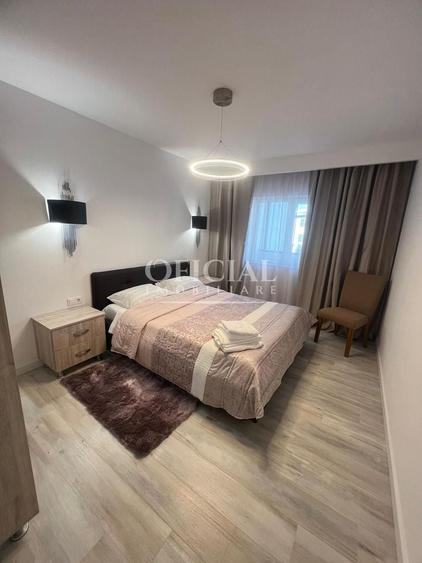 Apartament cu 3 camere semidecomandat, mobilat în Florești