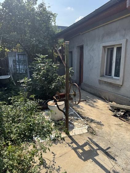 Casă cu 4 camere în Exterior Vest