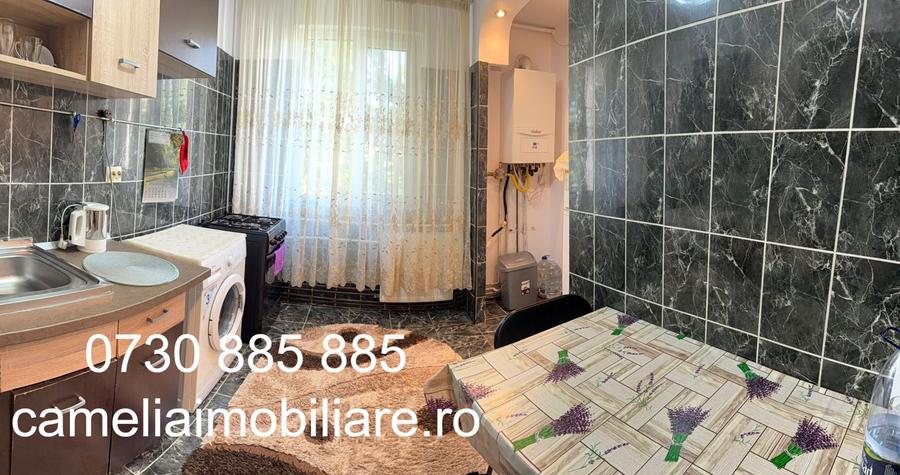 Apartament cu 3 camere semidecomandat în Gorjului
