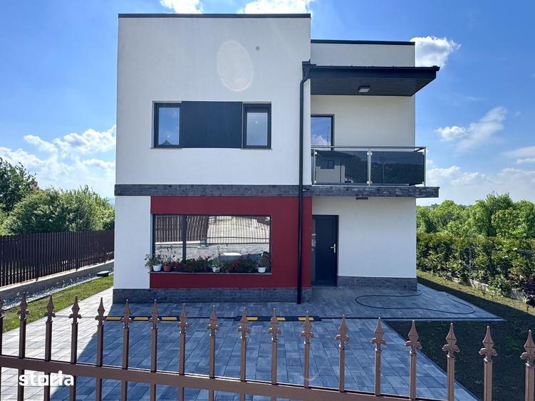 Casă cu 4 camere cu Teren 480 Mp în Bucium