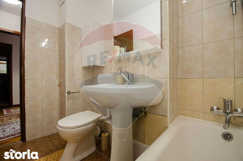 3 camere - 2 bai - 450 - 0% Comision - Decomandat - 13
