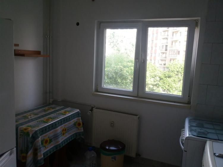 Garsonieră decomandată în Lujerului