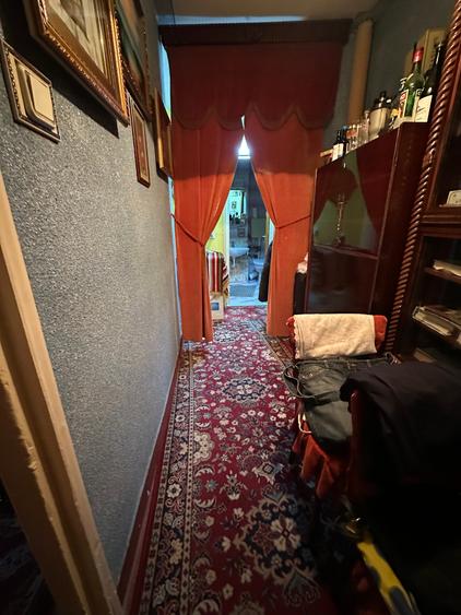 Apartament cu 4 camere semidecomandat în Lujerului