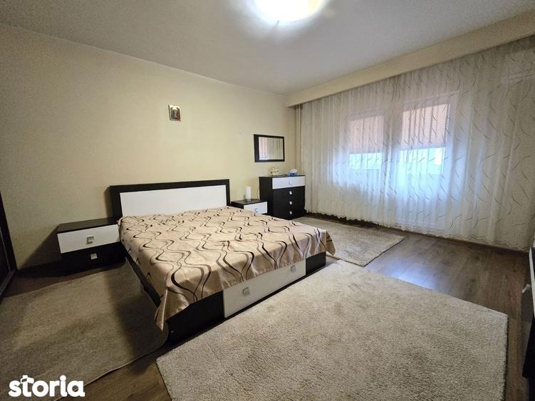 Garsonieră decomandată, mobilată în Decebal