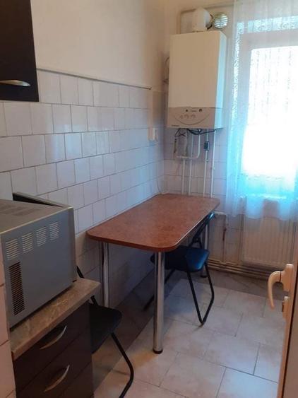 Apartament cu 2 camere semidecomandat în Alexandru cel Bun