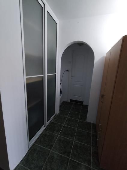 Apartament cu 2 camere decomandat în Trivale