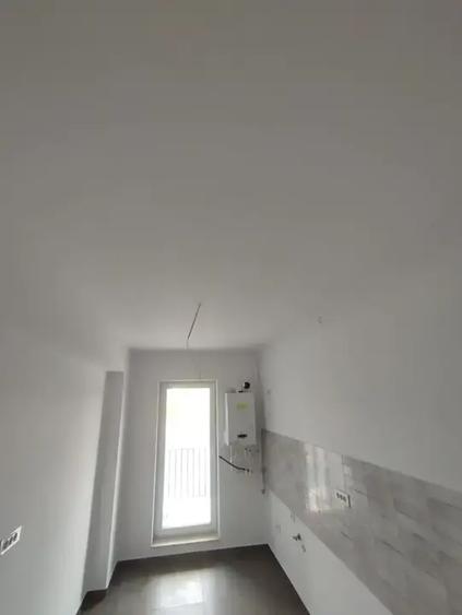 Apartament cu 2 camere decomandat în Theodor Pallady