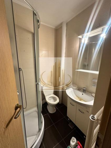 Apartament cu 3 camere decomandat, mobilat în Bucovina