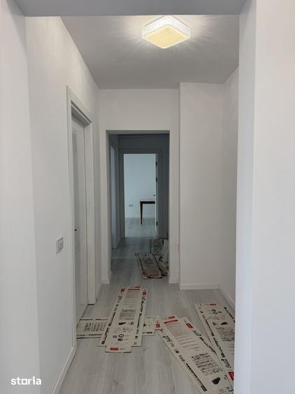 Apartament cu 4 camere în Viziru 3