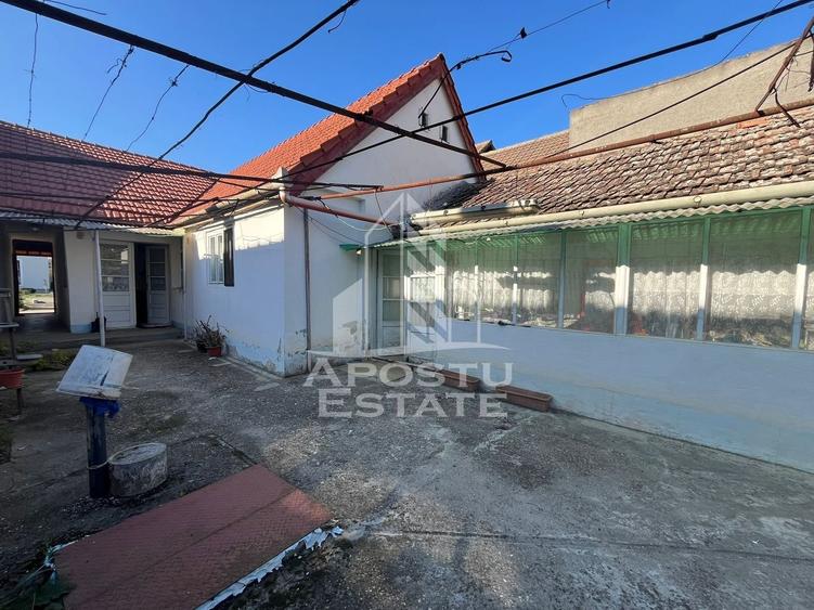 Casă individuală cu 2 camere cu Canalizare în Chișoda