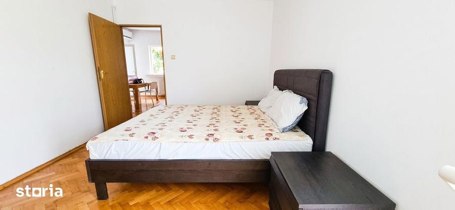 Apartament cu 4 camere în Eminescu