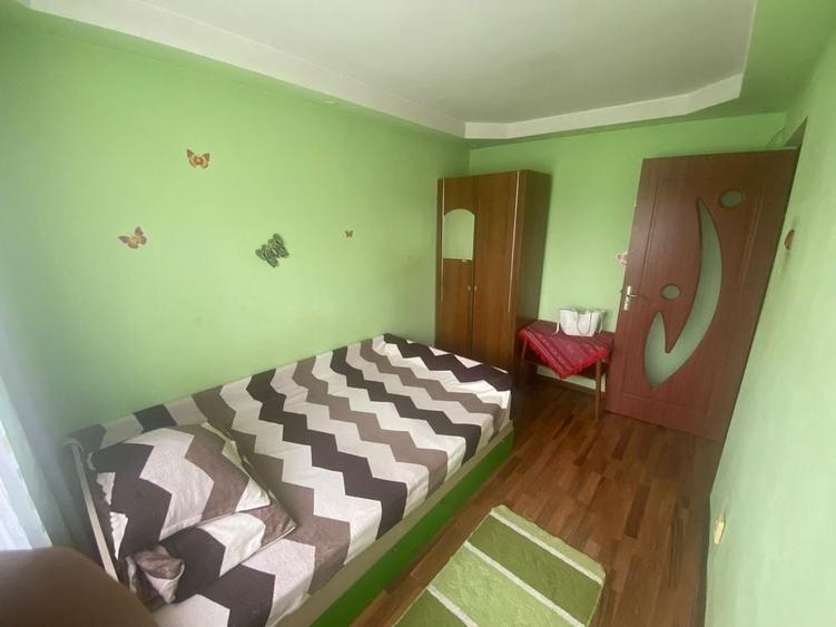 Apartament cu 2 camere decomandat în Exterior Vest