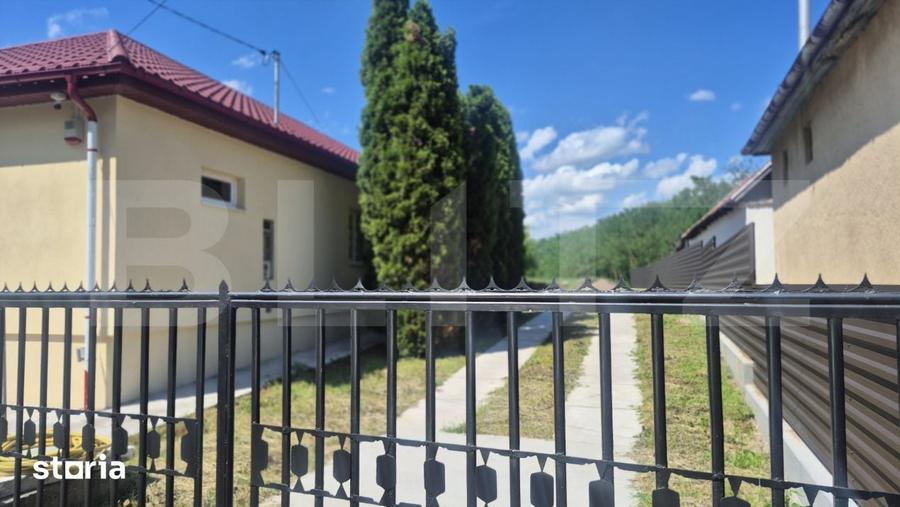 Casă cu 3 camere cu Teren 3286 Mp în Central