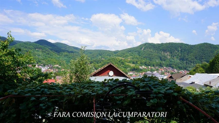 Apartament cu 3 camere decomandat în Băile Olănești